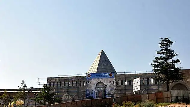 Alaaddin Camisi'nin restorasyonu 2016'da bitecek