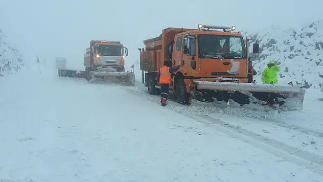Alacabel'de kar kalınlığı 30 santimetreye ulaştı
