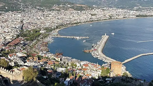 Alanya'da turizm hareketliliği ekimde de sürecek
