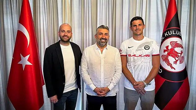 Aleksic, Çorum'a imzayı attı