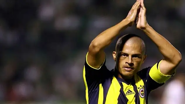 Alex Umut'u unutmadı