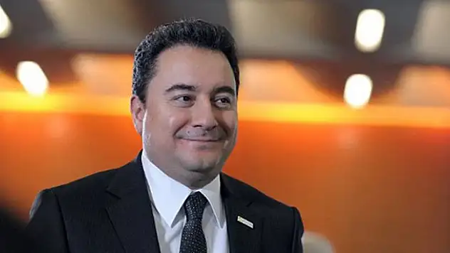 Ali Babacan, AK Parti'den istifa etti