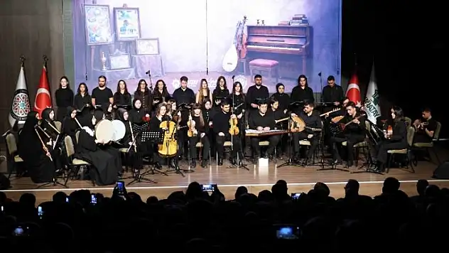 Ali Ulvi Kurucu Gençlik Merkezi'nden güz dönemine muhteşem veda