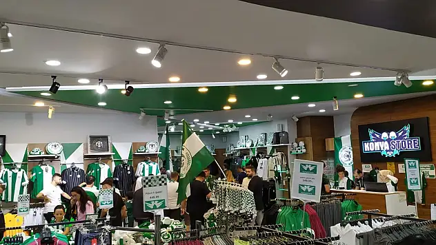 Alışverişini yap, ücretsiz biletini al!