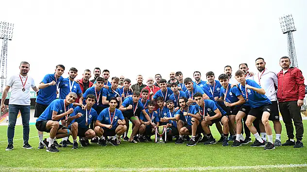 Alkışlar Selçuklu Belediyespor'a
