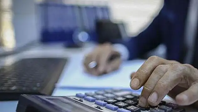 Alkollü içeceklerde vergi oranı arttı