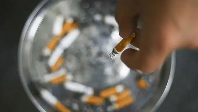 Alkollü içki ve sigaraya 6 ay vergi artışı yapılmayacak