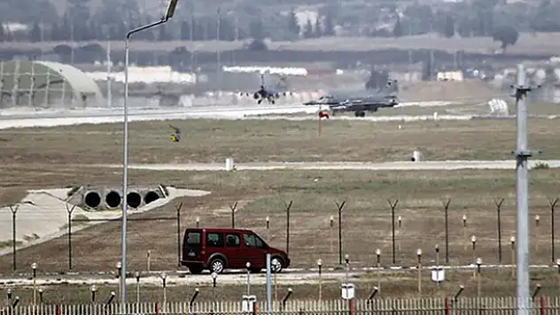 Almanlar, Konya'daki uçaklarını çekecek!