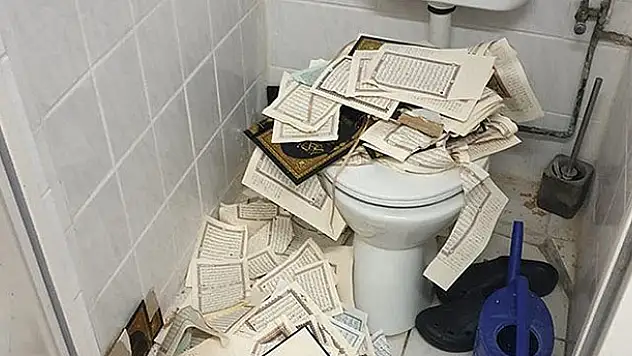 Almanya'da iki farklı camiye saldırı düzenlendi