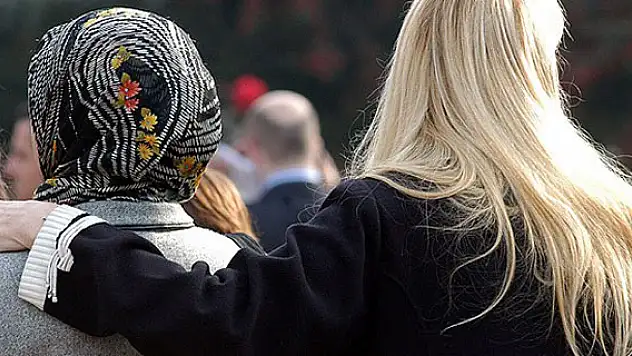 Almanya'dan başörtüsü kararı