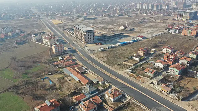 Alparslan Türkeş Caddesi'nde çalışmalar sürüyor