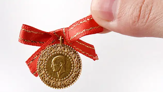 Altın fiyatları bugün ne kadar oldu? - 30 Ekim Çeyrek Altın Ne Kadar?
