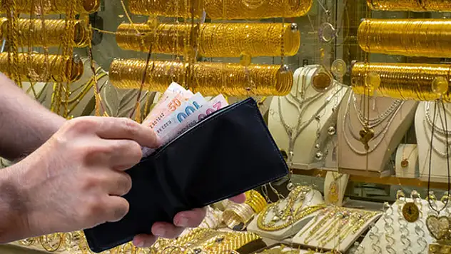 Altın fiyatları tırmanışa geçti! İşte 21 Kasım çeyrek altın ve gram altın fiyatlarında son durum