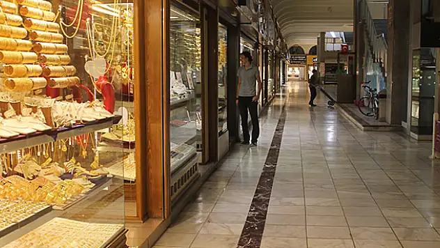 Altın fiyatları yükselince Sarraflar Çarşısı boş kaldı