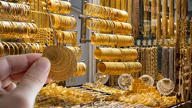 Altın güne nasıl başladı? 18 Mayıs Pazartesi günü Konya'da altın fiyatları