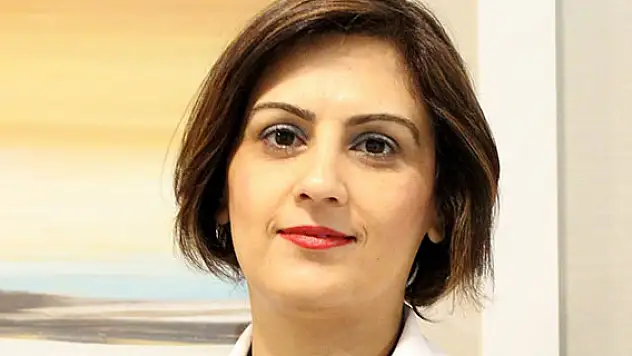 Altın iğne cildi gençleştiriyor