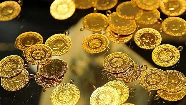 Altın rekora doymuyor! Gram altın kaç lira, çeyrek altın kaç TL oldu? 'Ayar' oyununa dikkat!
