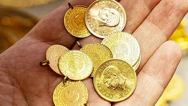 Altın rekorun ardından geriledi! 23 Nisan Perşembe günü Konya'da altın fiyatları