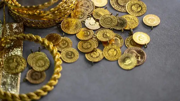 Altında rekor yükseliş! 6 Aralık gram altın 790 lira çeyrek altın 1250'yi aştı
