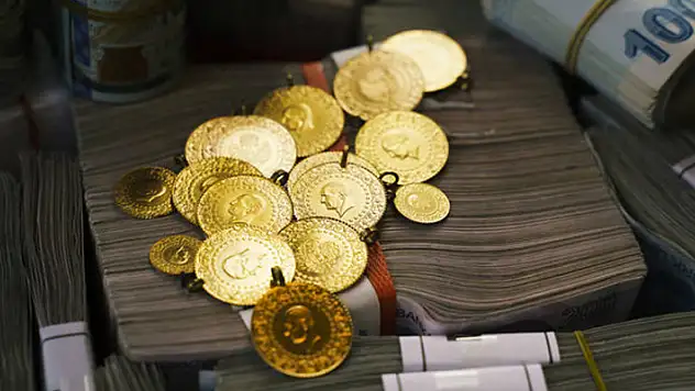 Altında yükseliş başladı! 16 Şubat Cuma gram ve çeyrek altın ne kadar oldu?
