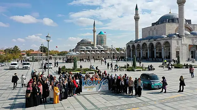 Altındağlı kadınlar, Konya'yı gezdi