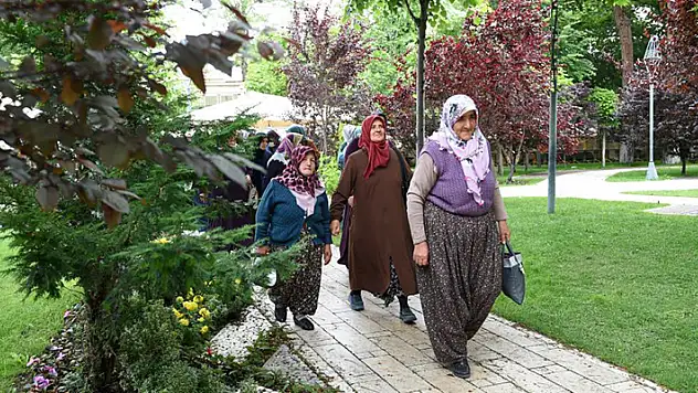 Altındağlı kadınlar Konya'da