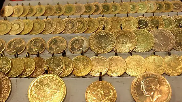 Altının gram fiyatı bir ayın en yükseğini gördü