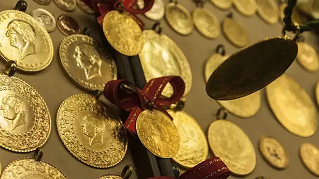 Altının gramı güne yatay başladı