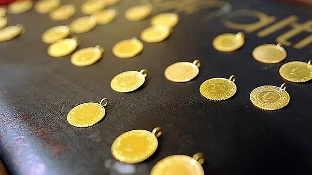 Altının kilogramı 121 bin 830 liraya geriledi