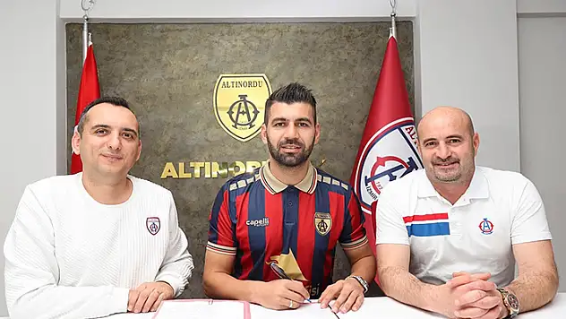 
Altınordu Selim Ay'I transfer etti
