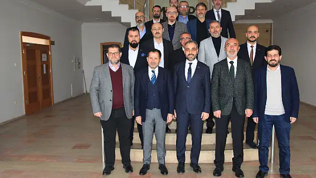 Altunyaldız ve Angı sanayicilerle buluştu