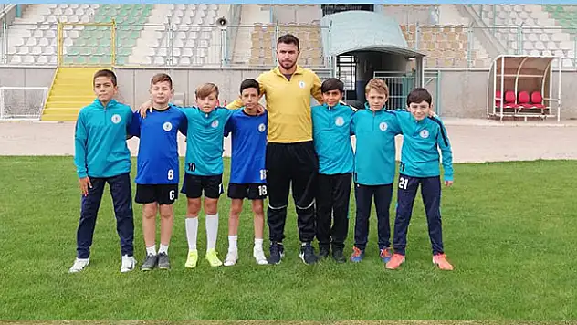 Altyapıdan Konyaspor'a 7 oyuncu