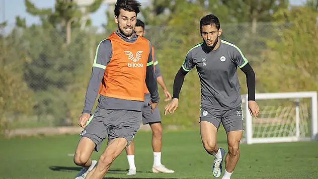 Amar Rahmanovic forma bekliyor