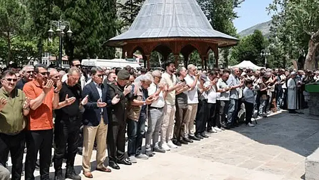 Amasya'da eski gazeteci Necati Apaydın hayatını kaybetti