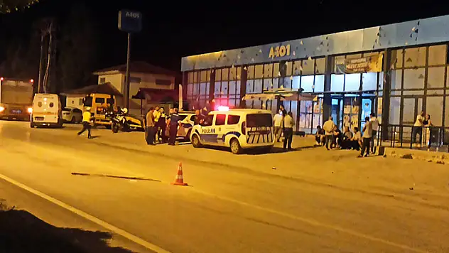 Amasya'da motosikletin çarptığı çocuk ve sürücü öldü
