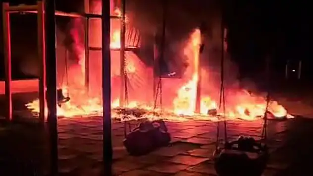 Amasya'da yakılan çocuk oyun parkı, kullanılamaz hale geldi