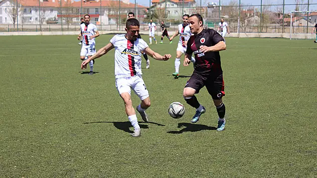 
Amatör liglerde transfer uzadı