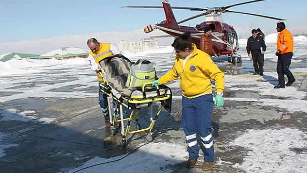 Ambulans helikopter 146 kez havalanarak Türkiye birincisi oldu