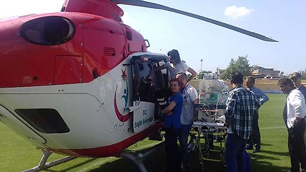 Ambulans helikopter kalp hastası 2 günlük bebeği Konya'ya getirdi