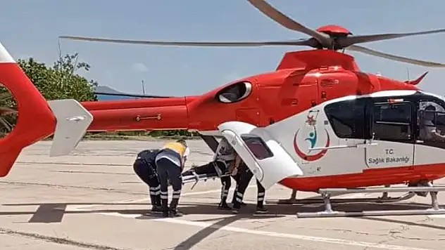 Ambulans helikopter kalp krizi geçiren hasta için havalandı