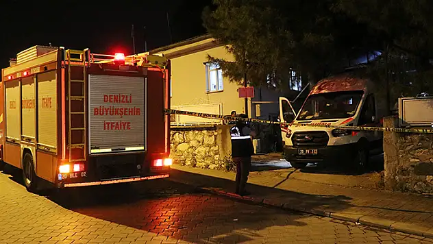 Ambulansta oksijen tüpünden sızan gaz parladı, 2 sağlıkçı yaralandı
