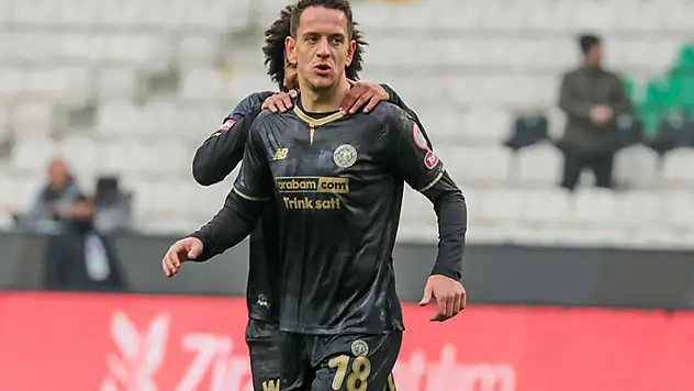 Amir Hadziahmetovic Beşiktaş'ta

