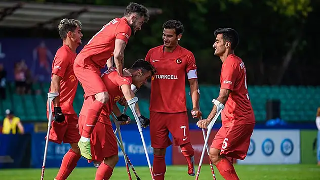 Ampute Futbol Milli Takımı, Avrupa Şampiyonası'nda yarı finale yükseldi