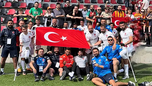 Ampute Futbol Milli Takımı, Uluslar A Ligi'nde ikinci maçında İspanya'yı 4-0 yendi
