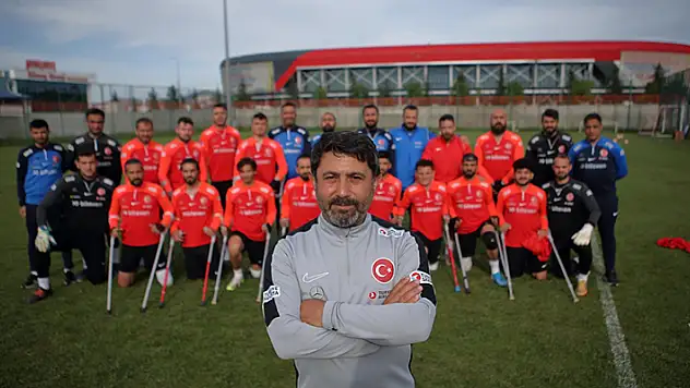 Ampute Milli Futbol Takımı, üst üste 3. kez Avrupa'nın 'en iyisi' olmaya çalışacak
