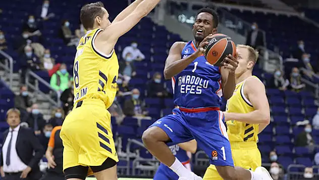 Anadolu Efes-ASVEL maçı ertelendi