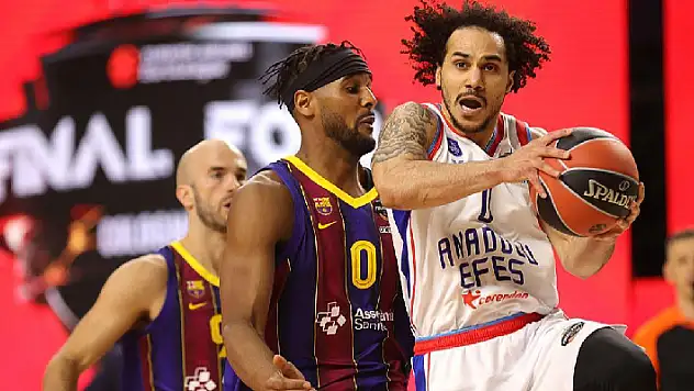 Anadolu Efes, Barcelona sınavında 