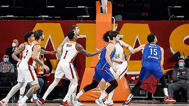 Anadolu Efes-Galatasaray Nef play-off yarı final mücadelesi yarın başlayacak
