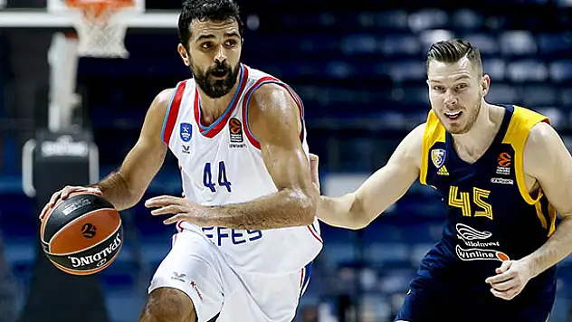 Anadolu Efes, Kızılyıldız sınavında