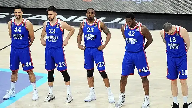 Anadolu Efes Kızılyıldız'ı ağırlayacak